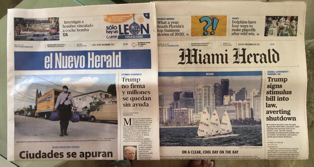 estebangerbasi's tweet photo. Una sola muestra de como los medios tradicionales manipulan la información, estos dos medios dependen de la misma corporación, hoy 12/28/20 las portadas de sus medios en español e inglés son totalmente contrarias con referencia al paquete de estímulo firmado ayer por Trump 🤡🤡🤡 https://t.co/UZzM5AhmnV