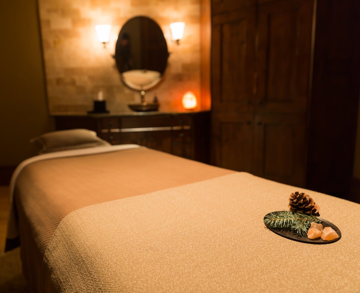 steinlodge's tweet photo. Spoil yourself today!
Book your spa appointment now: https://t.co/vrnnkrU1gr
.
.
.
#steinlodge #steinstyle #deervalley #parkcity #spa #relax #pamper #luxury #spaday #winterseason #hottub #relaxation https://t.co/1bz61f3Mv9