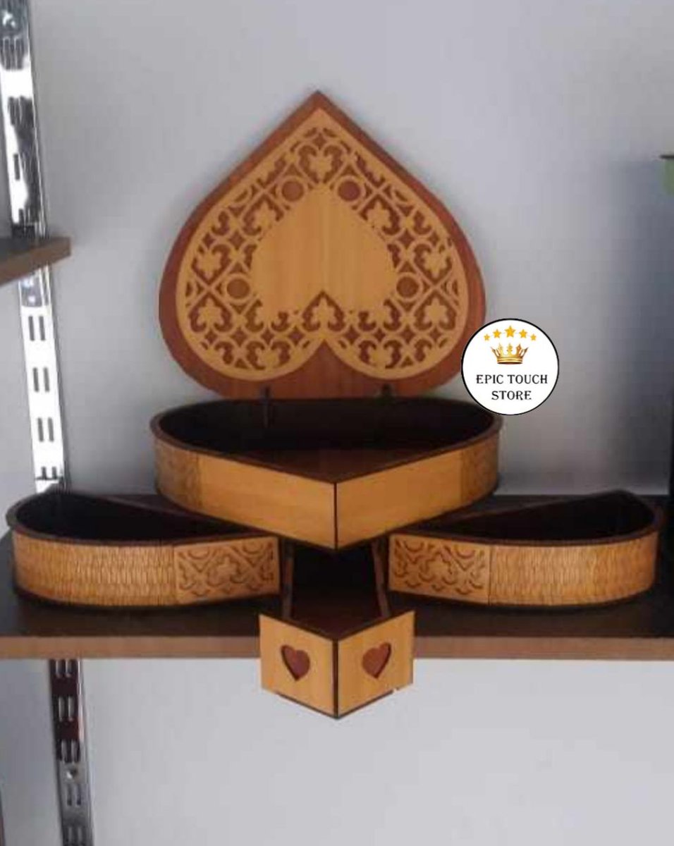 بوكس القلب ♥️
متاح لدينا ♥️