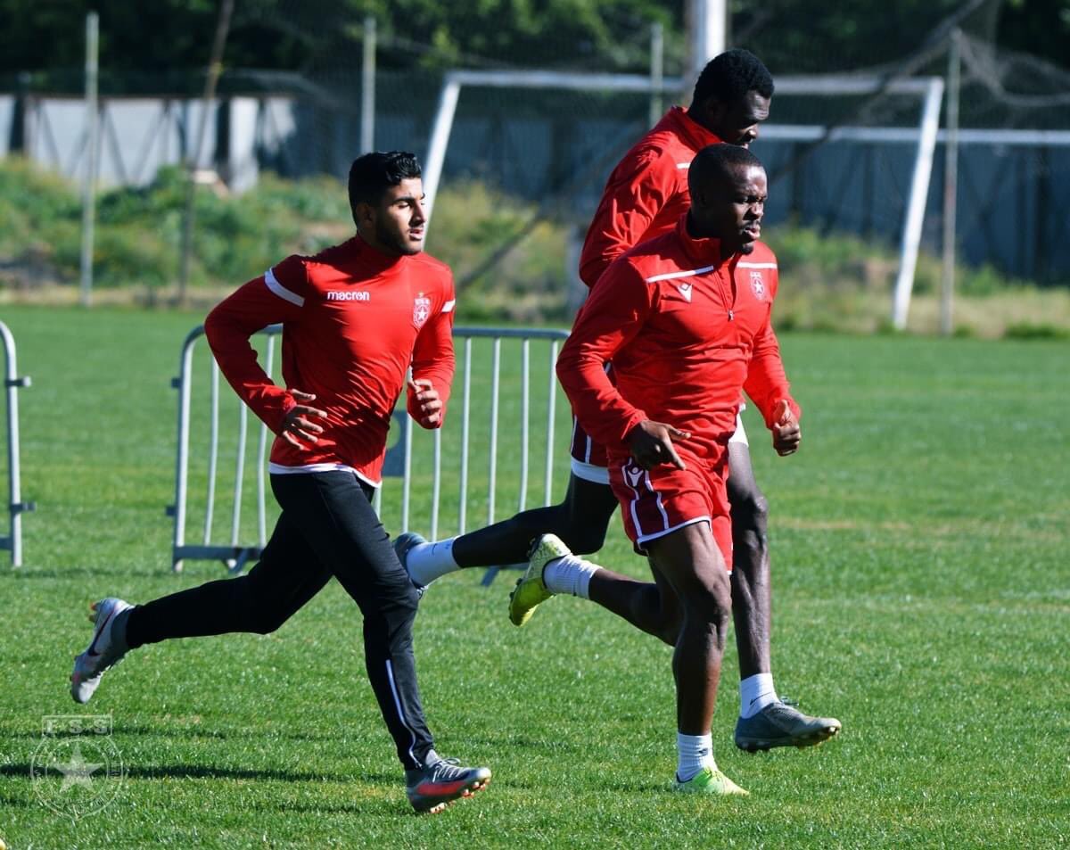 Etoile Sportive du Sahel🇹🇳النجم الرياضي الساحلي (@ess_officiel) on Twitter photo صور من الحصّة التدريبية التي دارت اليوم و انطلاق التحضيرات للمباراة القادمة 🇭🇰🇭🇰 صور من الحصّة التدريبية التي دارت اليوم و انطلاق التحضيرات للمباراة القادمة 🇭🇰🇭🇰