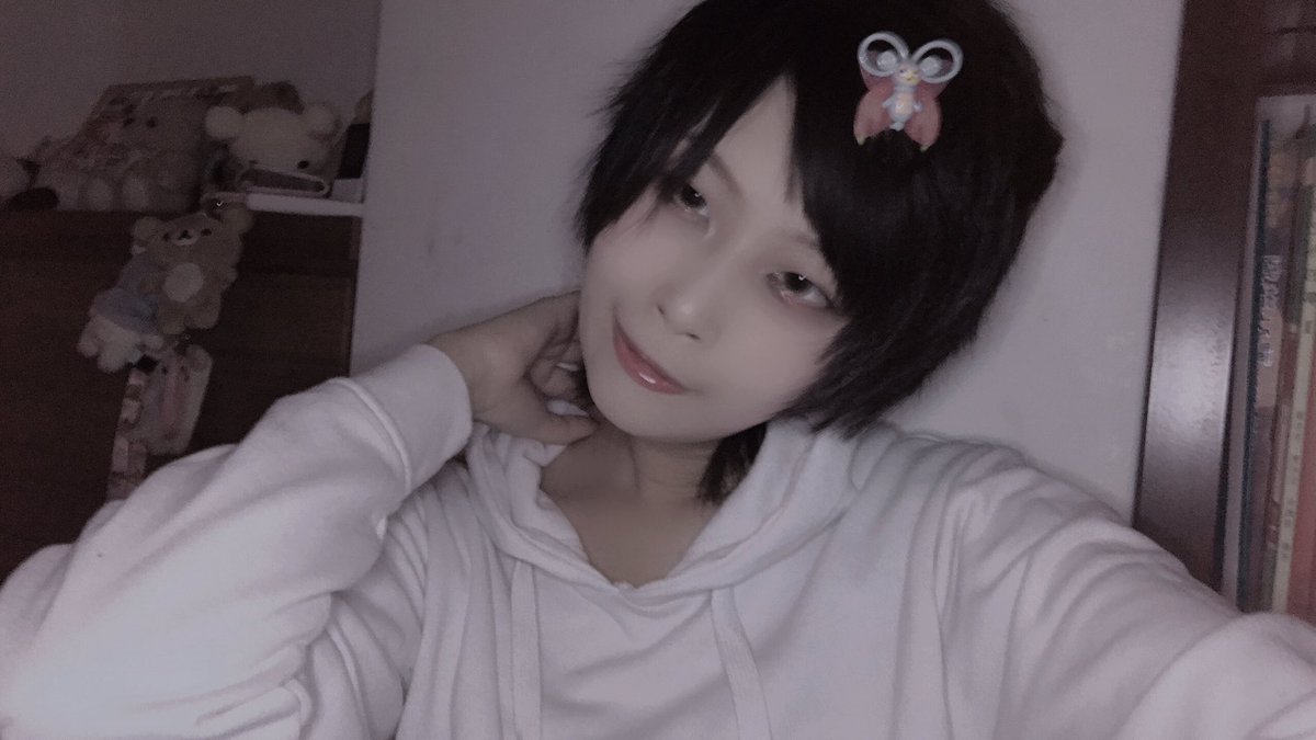 未織ひかる M H アイドル 中性穿搭 中性髮型 中性的女子 雰囲気女子 芸能 雰囲気好きな人いいね 有名に なりたい 人気者 芸能人 アティスト 歌手志望 芸能志望 モデル オシャレ イケメン モテる女 美男美女と繋がりたい 人気者に