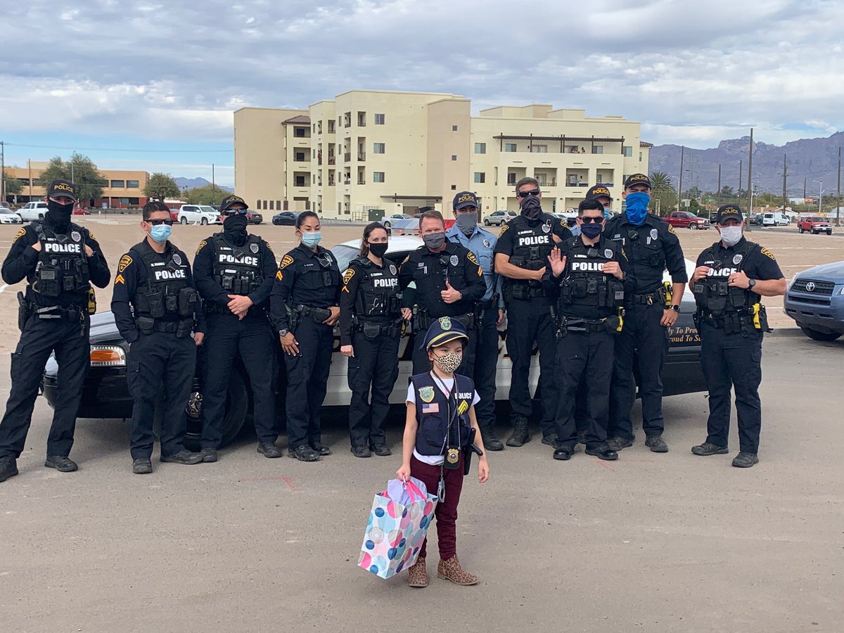 ODW officers wishing Azaya Madril a happy 5th birthday! 🙌