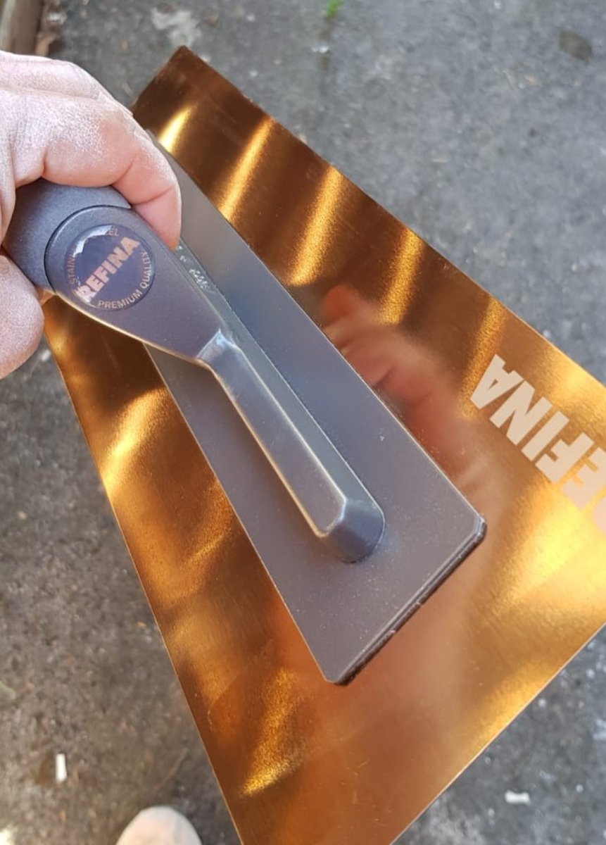 sparkormarc's tweet photo. @RefinaLtd The Golden Trowel https://t.co/vUfZKEFiCu