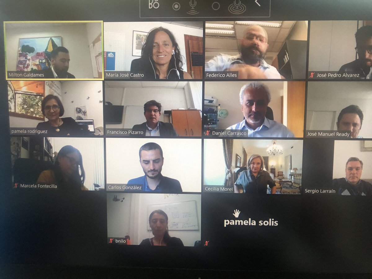 Cerrando el año en Consejo Nacional de <a href="/F_integra/">Fundación Integra Chile</a> junto con Primera Dama <a href="/ceciliamorel/">Cecilia Morel Montes</a> y Director Ejecutivo Jose Manuel Ready