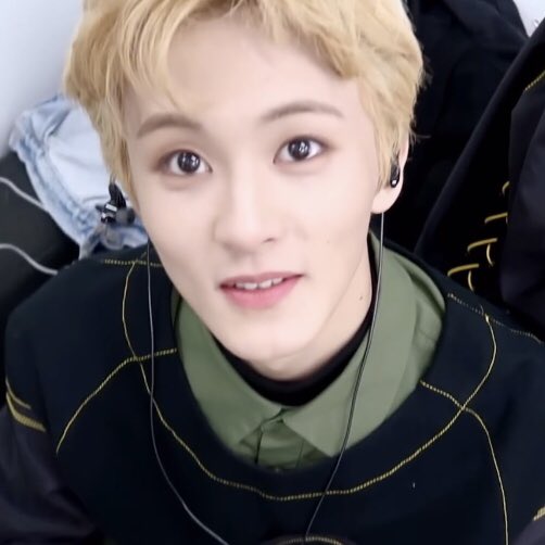 nctmarkarchive's tweet photo. 🐱🦁🥺✨ https://t.co/aBHo2rKnAs