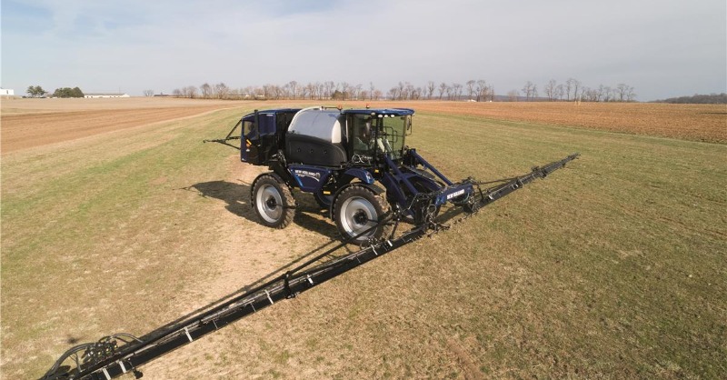 Something a little different for the last #TractorTuesday of 2020: The Guardian™ 310F front boom sprayer - the "Blue Power" model. #NeverLookBack