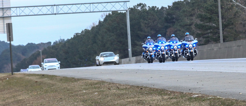 Milesthrutime's tweet photo. Here's a cool pic. Georgia Highway Patrol followed by an 08 @Tesla Roadster then @allienkelly in the @TheRayHighway Model X. #teslarecord #teslaparade https://t.co/DCi9HUo5sO