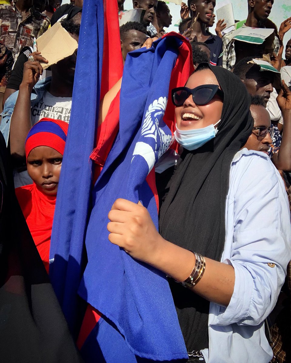 MizzJoMohamed's tweet photo. Banaadir bilan baa guusha leh 🤍 https://t.co/JQoAJJYc4n