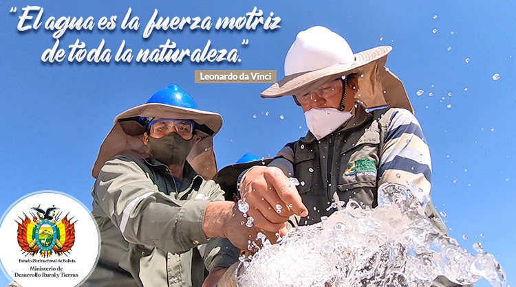 MDRyTOficial's tweet photo. Desde el ministerio estamos trabajando para garantizar el abastecimiento de agua a la población.
#MDRyT 
#ReactivaciónProductiva 
#VamosASalirAdelante https://t.co/kPzg5mn7mT