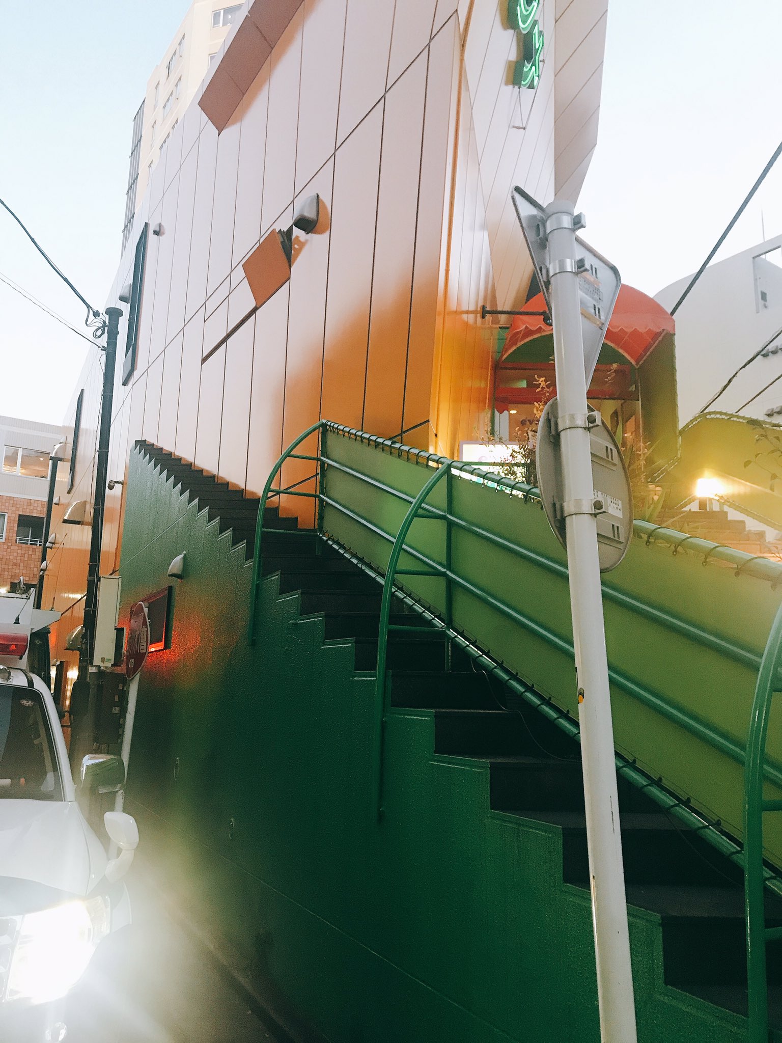 Mgm アダムアンドイブで年納めしました 評判通りご飯がおいしくて次はチヂミか冷麺食べてみたい 竹塩風呂 ドライサウナ 水風呂 竹塩風呂 アカスリ スチームサウナ チゲ定食 竹塩風呂 岩盤浴 ドライサウナ 水風呂 スチームサウナ T Co