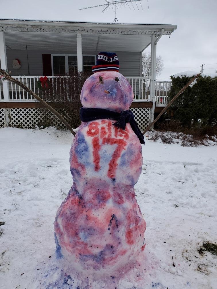 steph_m_west's tweet photo. Lets go Buffalo!! @JoshAllenQB @BuffaloBills https://t.co/9lIrfSuXZw