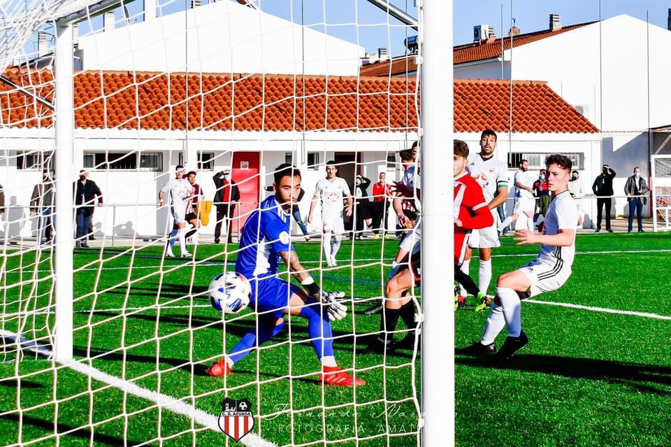 Growler_Sports's tweet photo. Qué remate y gol de #AlexMachado vimos en la última jornada!!🚀🔝⚽ #growlerplayer
@cdazuaga https://t.co/fHlYKYEPbW