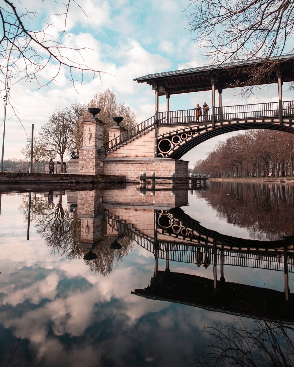 sailoralex_'s tweet photo. C'est vraiment une belle ville Lille 😊 https://t.co/aneqkxp74Y