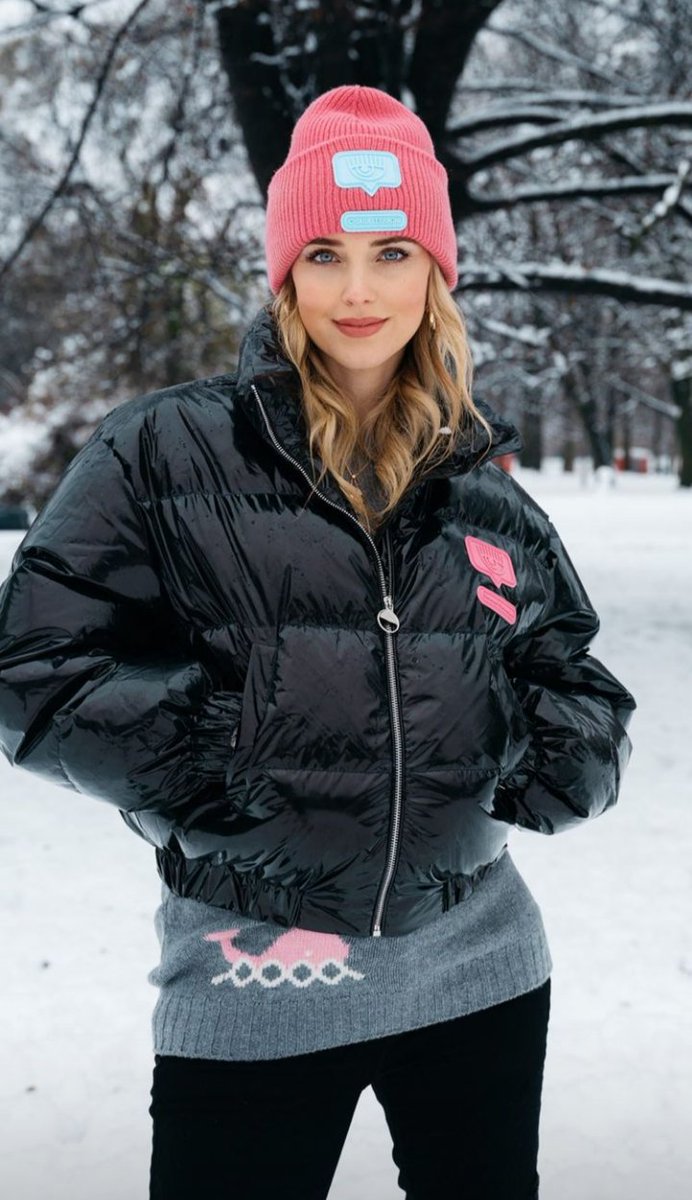 Alexa_Diaries's tweet photo. Baby it's cold outside ❄️💙 https://t.co/KmyvynRtyf