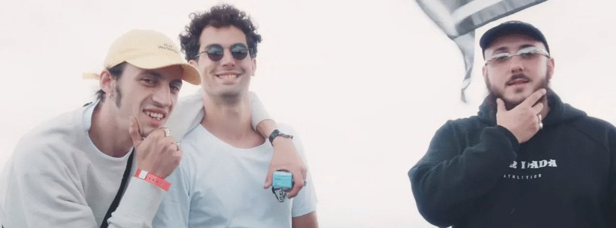 Pour finir, Universal détient aussi Island Def Jam (ex Def Jam). Island Def Jam est depuis début 2020 un label dédié aux musiques populaires (électro, pop urbaine). Le label conserve toutefois un bon vivier rap : Roméo Elvis, Caba et JJ