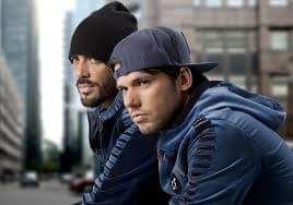 En plus de ces 3 (voire 4) majors qui dominent le marché nous avons Wagram et Because. Wagram distribue notamment Orelsan et Gringe avec son label 3ème bureau.