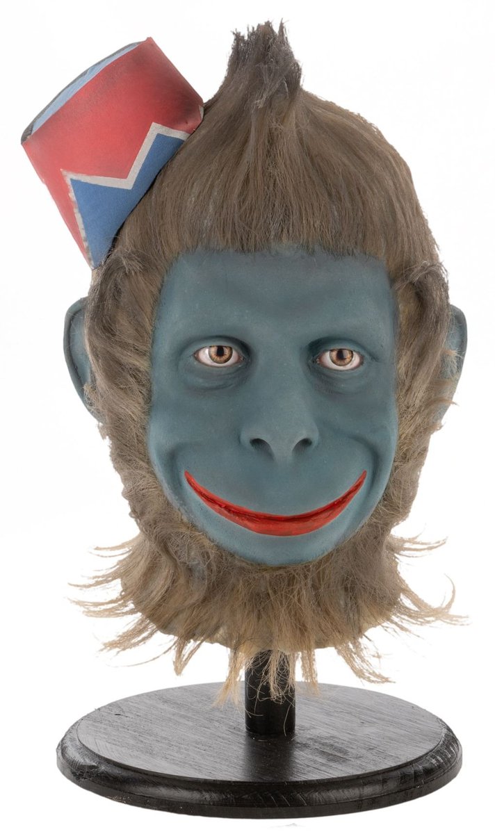 On top of the other magnificent Wizard of Oz pieces in our Hollywood Auction, we also were fortunate to auction off this "Nikko" Flying Monkey display head from The Wizard of Oz!n The incredible life-like display went for $7,680!