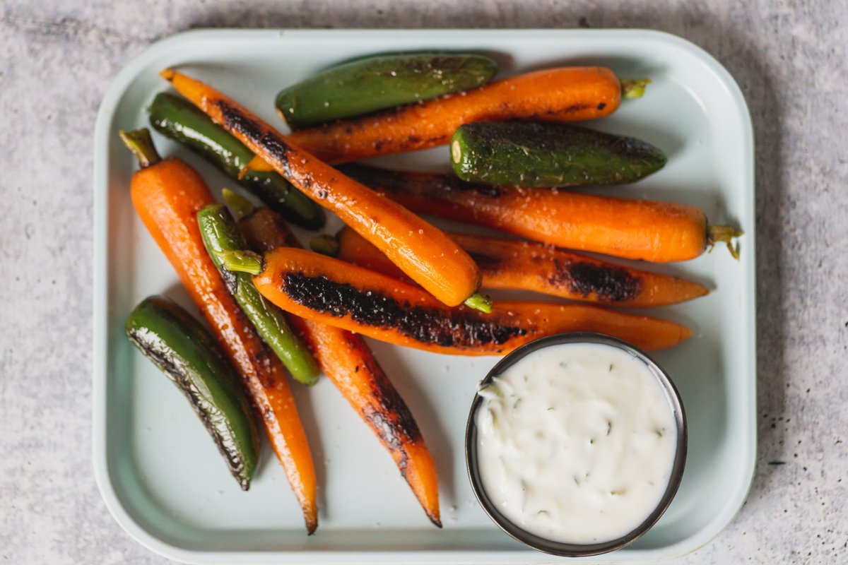 Charred Carrot and Jalapenos with Trazza Tzatziki! A great side dish for any party.
#pdxeats #tzatzikisauce #healthyrecipe
