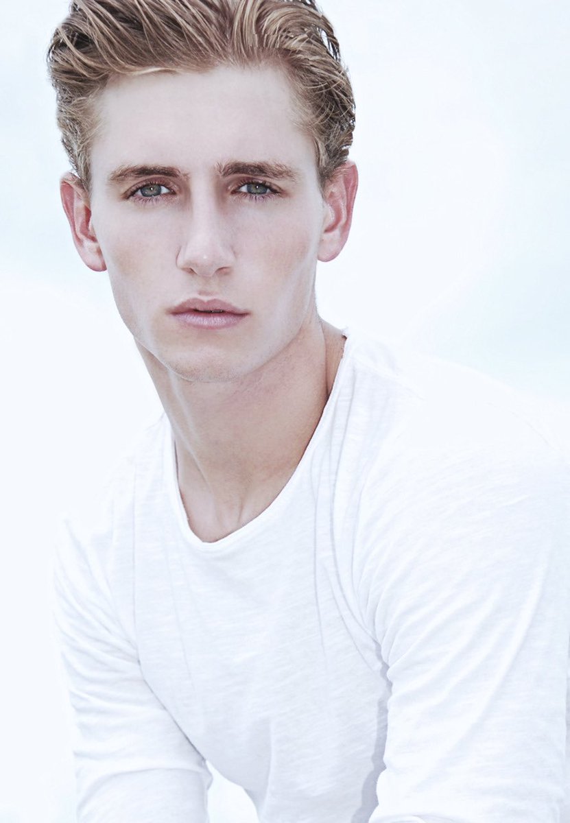 Harvey M. G. Kennett (Parody) (@harvey_kennet) on Twitter photo 