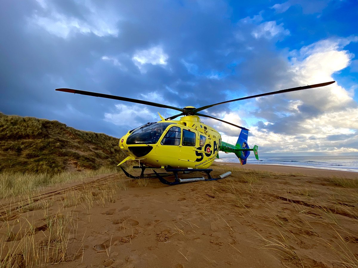 Para_Ewan's tweet photo. Scotland showing her true beauty today @ScotAirAmb @Scotambservice #HM79 #Snow https://t.co/3q96qPSiww