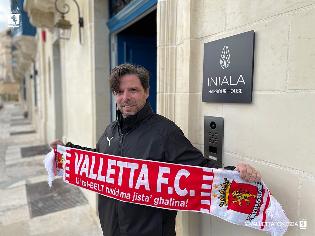 Vallettafcclub's tweet photo. 📢 OFFICIAL: VALLETTA FOOTBALL CLUB APPOINT ANTONIO JOSE CARDOSO MENDES AS NEW HEAD COACH.
Valletta Football Club is delighted to announce Antonio Jose Cardoso Mendes, known as 'Toze' as our new Head Coach.
#ForzaVallettaCity ⚽️🦁
#Not4Every1 🤍❤️ #Toze 🇵🇹 
#InialaHarbourHouse https://t.co/S8ZecLyrGd