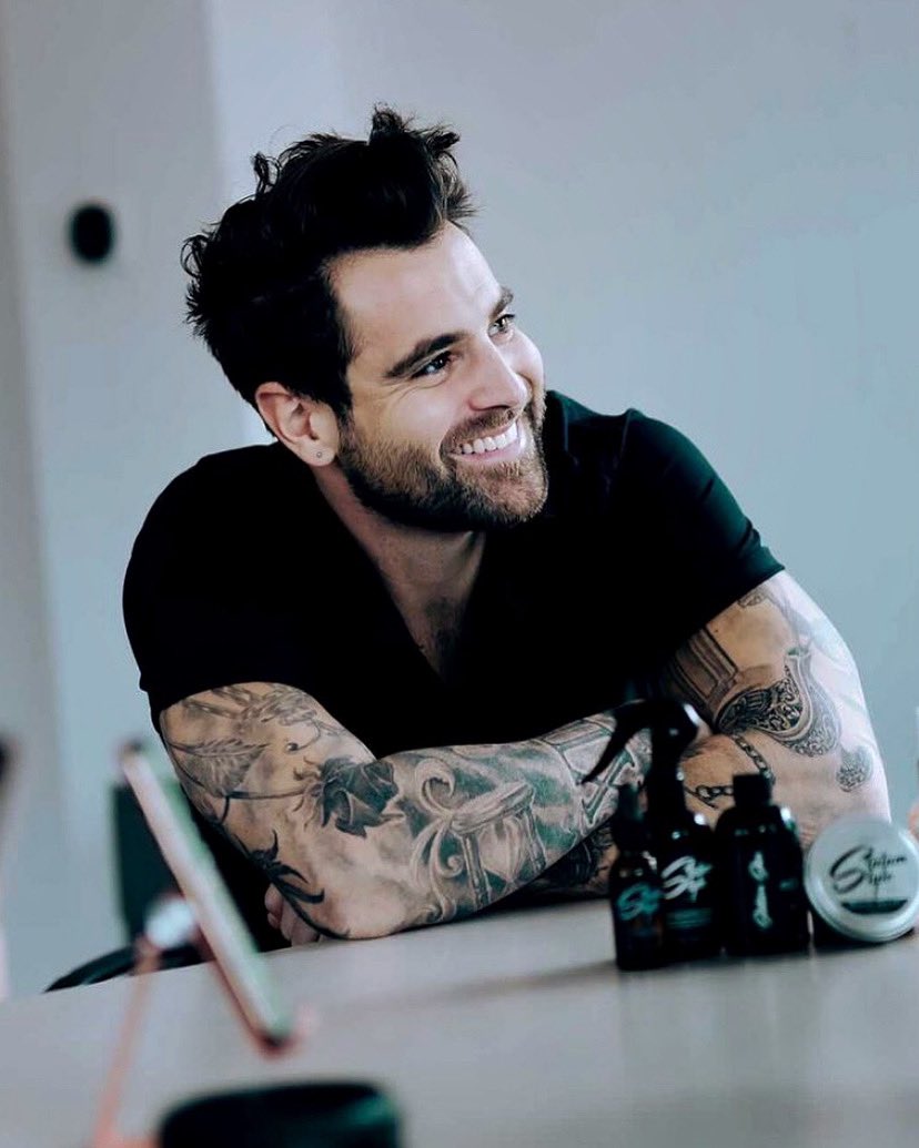 statumstyle tweet media