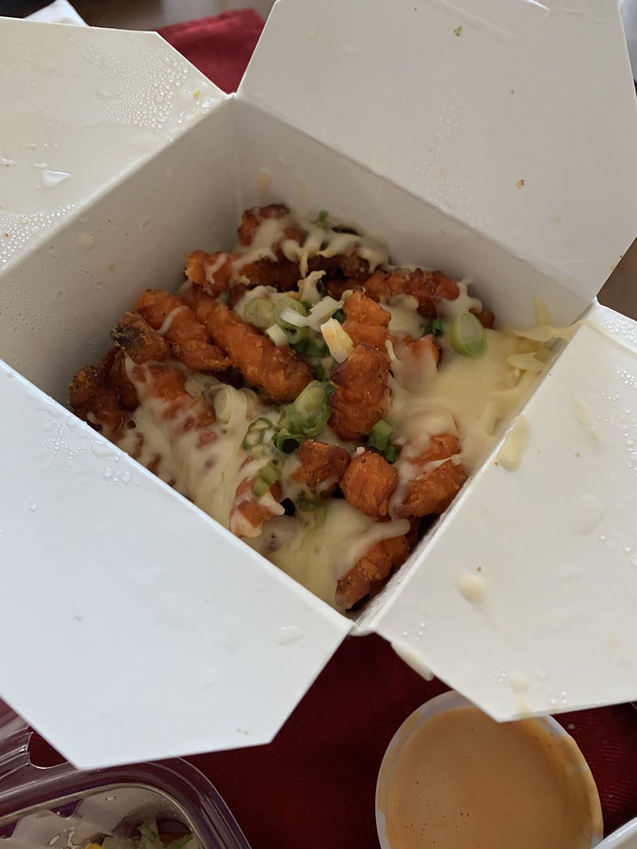 Don’t make it into the loop very often these days, but it’s still worth a trip to get lunch from <a href="/SaucyPorka/">Saucy Porka</a> #supportlocal