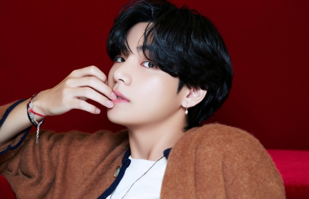 yeah that's right, kim visual director taehyung