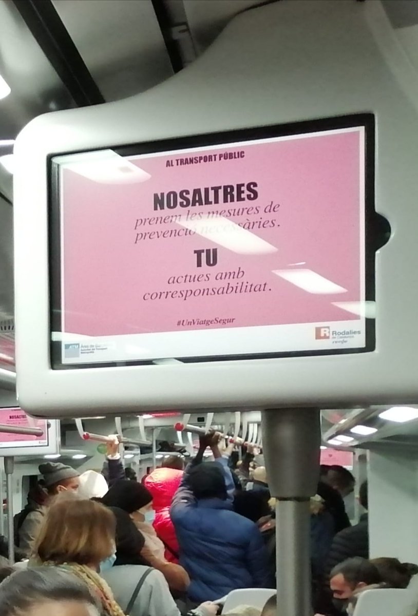 mbr_GR's tweet photo. Quines mesures de prevenció se suposa q preneu anul.lant trens i acumulant la gent en trens curts?? @rod2nordcat @rod2cat @rodalies Vergonyós el servei q oferiu. https://t.co/kOg47Ik0AQ