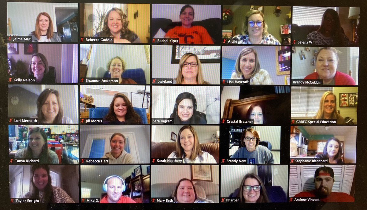 rankchangeky's tweet photo. Day 1 of GRREC ED Candidate Orientation! Thankful for this outstanding group of educators who have taken this leap of faith. We are here to support you and make this an awesome professional experience.  Here we go!!! @GRRECKY 
🤘🏼💯✅💪🏼📚📝💻 https://t.co/4eGaA0naU2