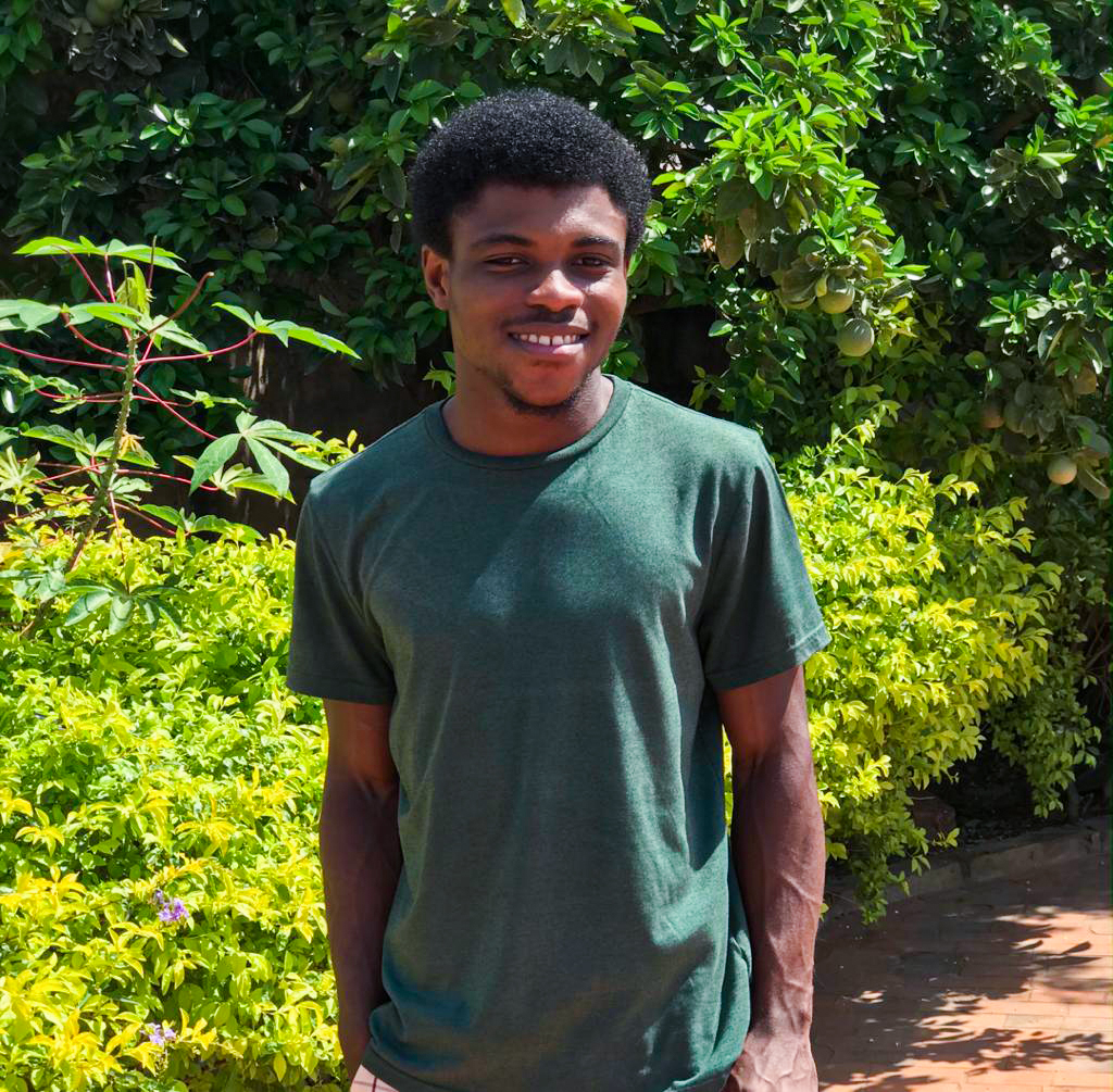 African Leadership University (@alueducation) on Twitter photo This year has been interesting and tiring with all that happened. However, I am grateful for the friends and family that kept things moving regardless of the obstacles faced. — Clifford Bruce Nartey-Tokoli,  ALC Mauritius #ALUMY2020 This year has been interesting and tiring with all that happened. However, I am grateful for the friends and family that kept things moving regardless of the obstacles faced. — Clifford Bruce Nartey-Tokoli,  ALC Mauritius #ALUMY2020