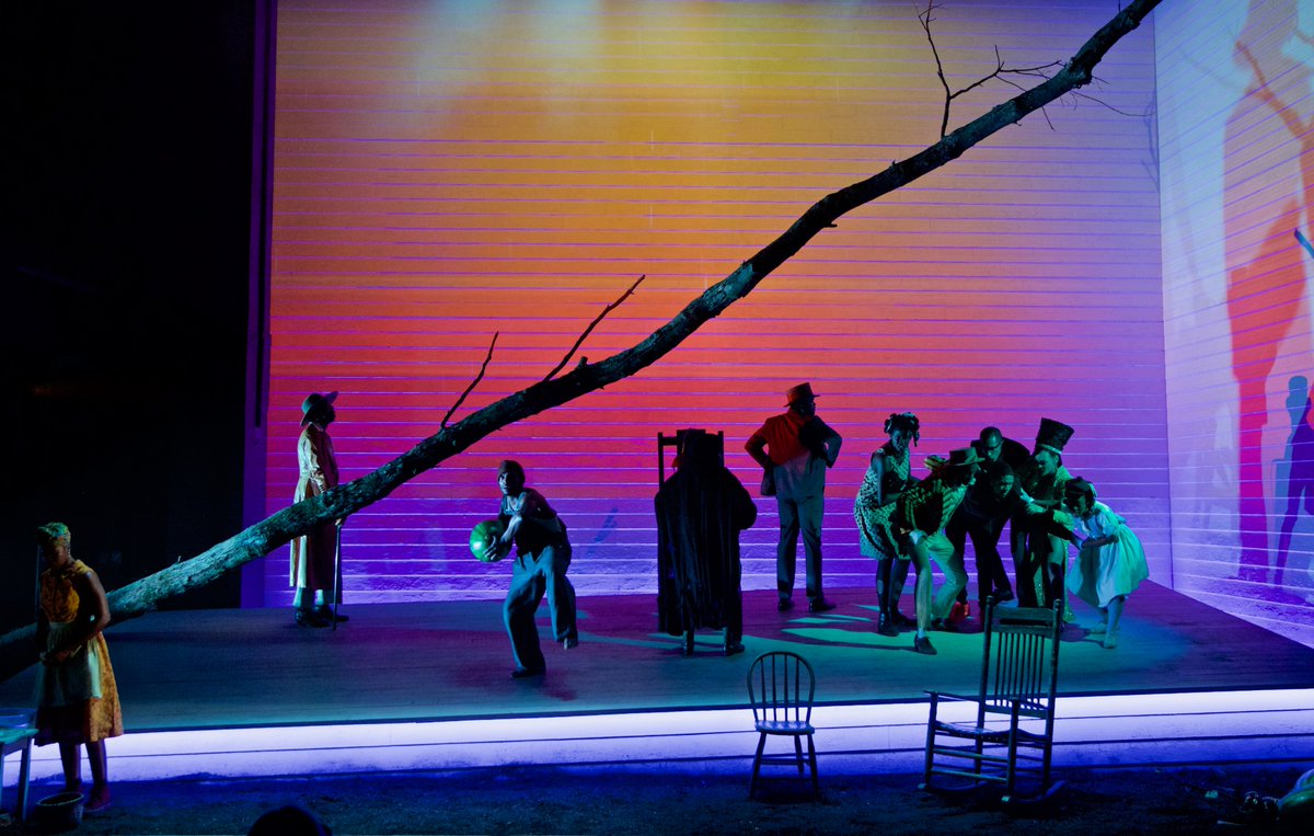 usitt's tweet photo. In the first post of the week in our #PQUSITTDesignSeries, which features designs from the artists who were included in both U.S. exhibits for the @PQ_2019, we have projection designs from Hannah Wasileski!

#ProjectionDesign #SignatureTheatreCompany #PQ #PragueQuadrennial https://t.co/HJXCevanEH