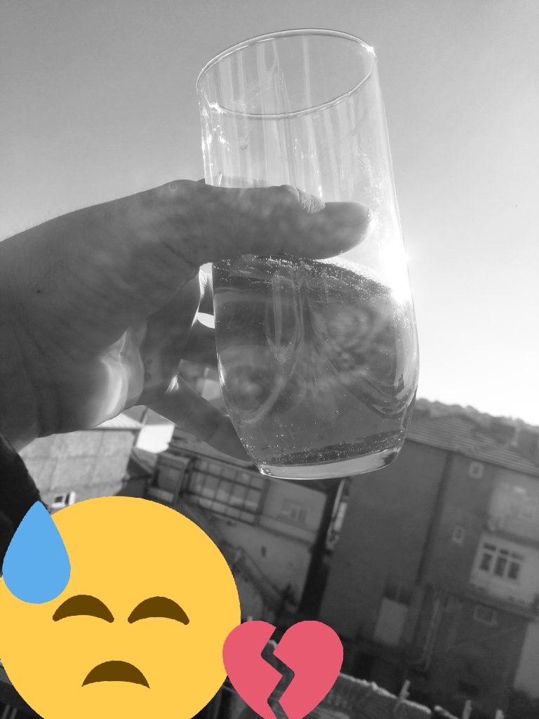 Hayat bazen tatlı ama. Bazen