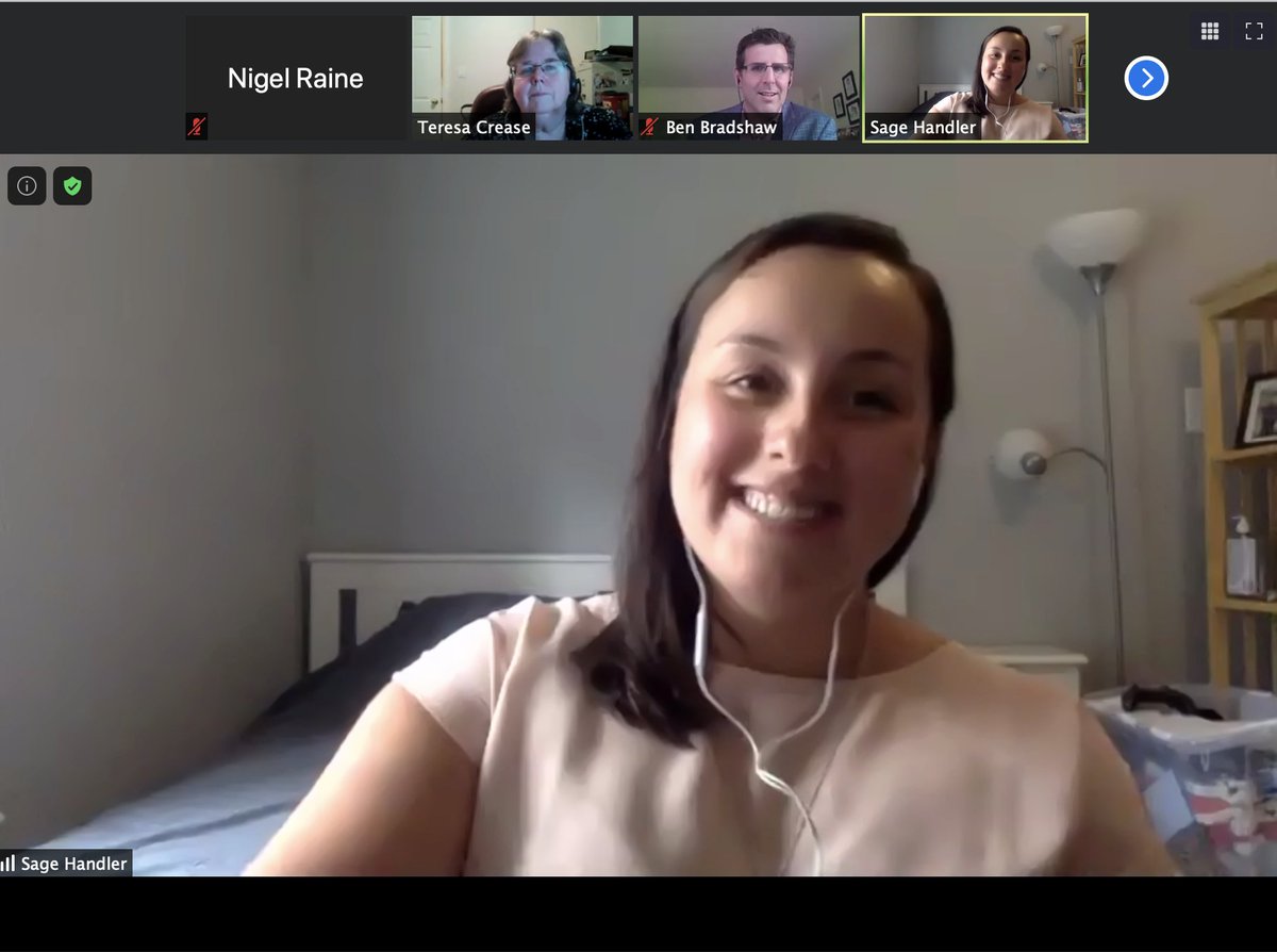 Congrats  @SabRondeau on winningfor your talk, "Quantifying the exposure of  #bumblebee queens to  #pesticide residues" at  #EntSoc20  @EntsocAmerica & to  @HandlerOfBees for your@ #3MT talk “Un-Honeybee-Maple leaf-able  #pollinator homes”   #ProudSupervisor