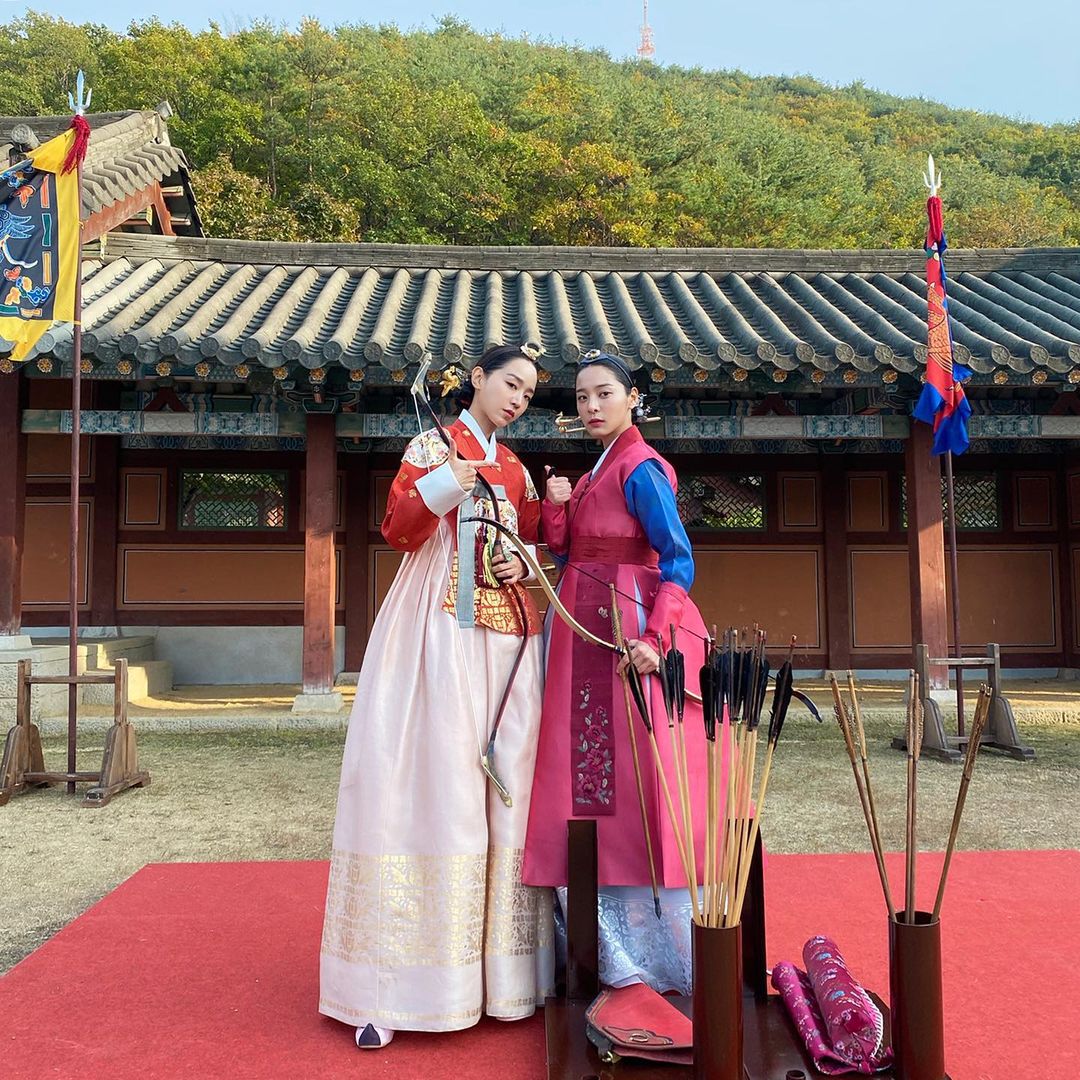📷 zzang_cowdragon #신혜선 #철인왕후
안으로 드시지요 #내_마음_안으로 https://t.co/N3t7zPORBx