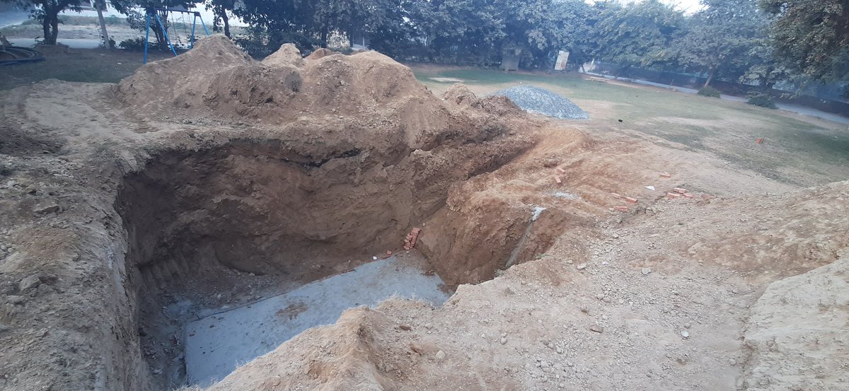 r_mirchandani's tweet image. @MunCorpGurugram @OfficialGMDA @mlkhattar @CommissionerMCG @CMOHaryana The residents of South City 1 strongly object to &amp;amp; oppose the move to utilise the Children&apos;s Park for the Sewage Tr&apos;tmt Plant. The cause of project could be noble but has been executed unethically.