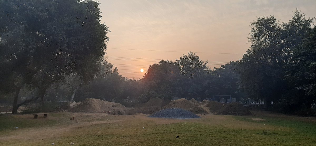 r_mirchandani's tweet image. @MunCorpGurugram @OfficialGMDA @mlkhattar @CommissionerMCG @CMOHaryana The residents of South City 1 strongly object to &amp;amp; oppose the move to utilise the Children&apos;s Park for the Sewage Tr&apos;tmt Plant. The cause of project could be noble but has been executed unethically.