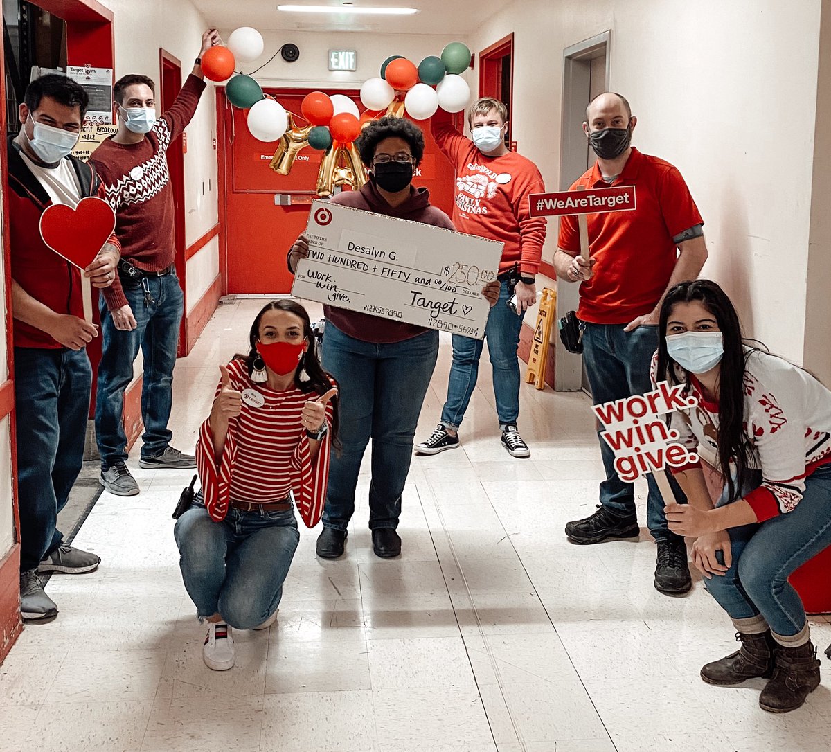 Celebrating both of our Work.Win.Give winners Checkout Advocate Emilija and Fulfillment Expert Desalyn!!! #worksomewhereyoulove #targetlife #weare870 <a href="/servi_nina/">Nina Recupito</a> <a href="/SarosPaul/">Paul Saros</a> <a href="/BritAt870/">BritAtTarget870</a> @870merch @ErinHostinsky <a href="/veramay11/">April Bengert</a>