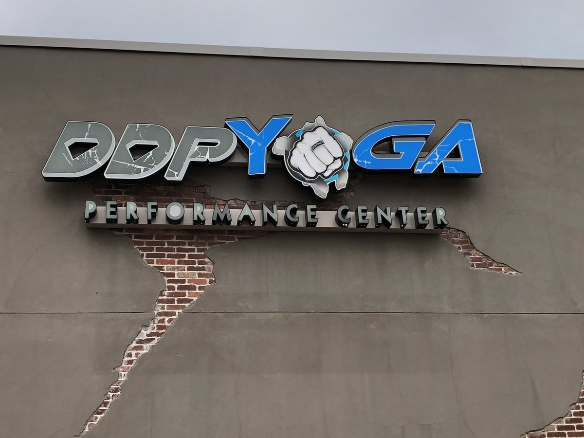 DdpyMatts's tweet image. A quick detour to the @DDPYoga Performance Center on the way home from Nashville to Tampa #ddpy #ddpyoga @RealDDP #ddpyfam