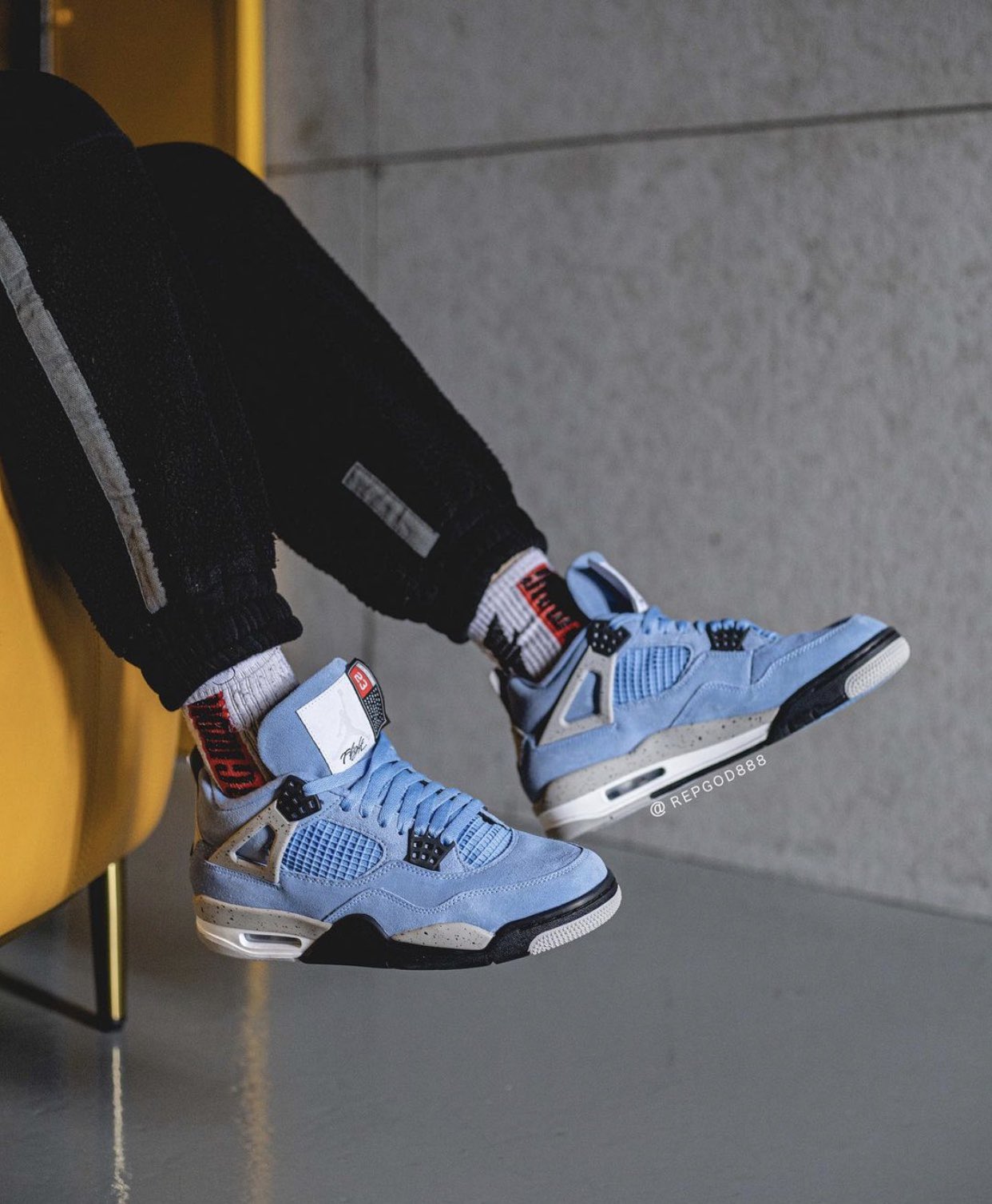 靴 Nike Air Jordan 4 \"University Blue\" 27cm Air Jordan 4 'University Blue' Release Date. Nike SNKRS