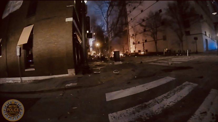 ⚠️BODY CAM FOOTAGE OF NASHVILLE BOMBING RELEASED⚠️

Amazing footage of what those in the area saw and heard before and during the explosion! 
#breaking #NashvilleBomb #nashvilleexplosion #nashville #explosion #police #news 

youtube.com/watch?v=lBgm62…