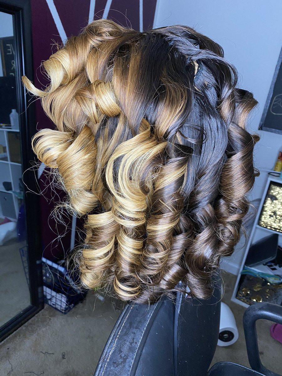 dmadiseeee's tweet image. what she asked for vs. what she got 

#drippedbydjango
