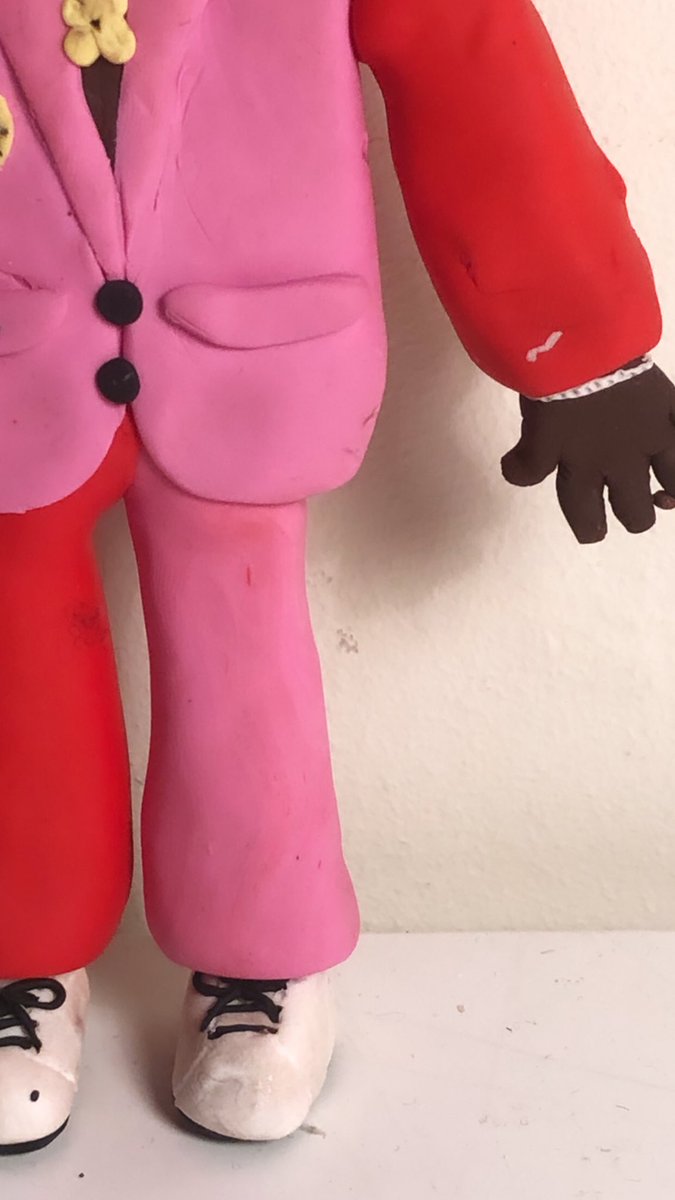 Constance tweet media