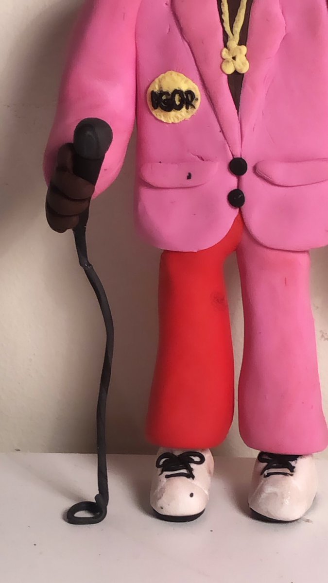 Constance tweet media