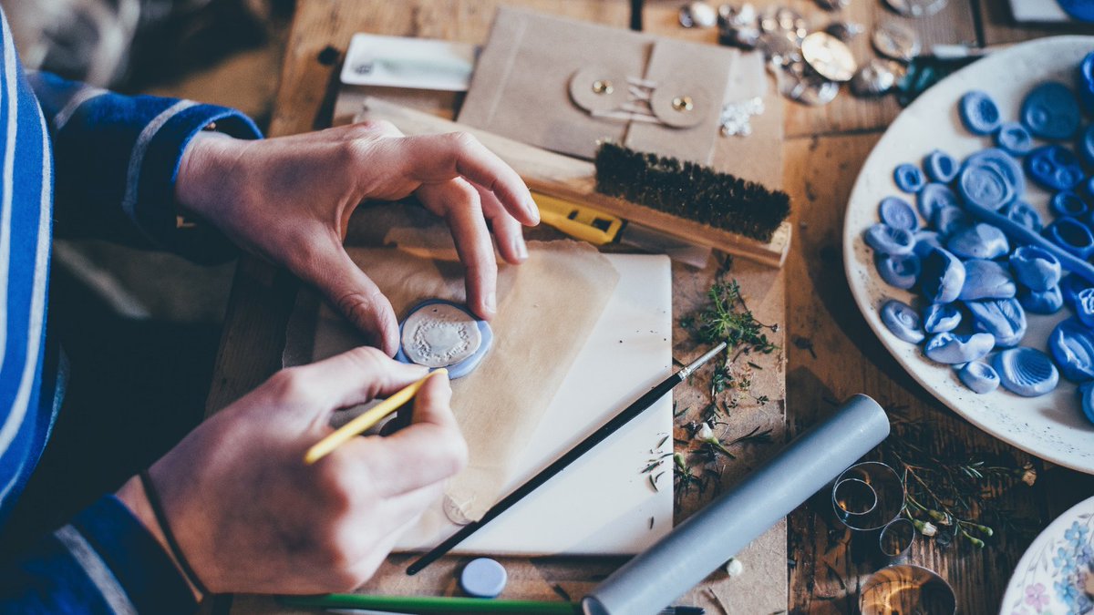 From Everett to Granite Falls, our region is filled with artisans, hobbyists, artists, &amp; skilled craftspeople who have built businesses with their creative passions. Be inspired by checking out our local list: ow.ly/F1Qf50CTzPF
#SupportSnoCo #handmade #custom #keepsake