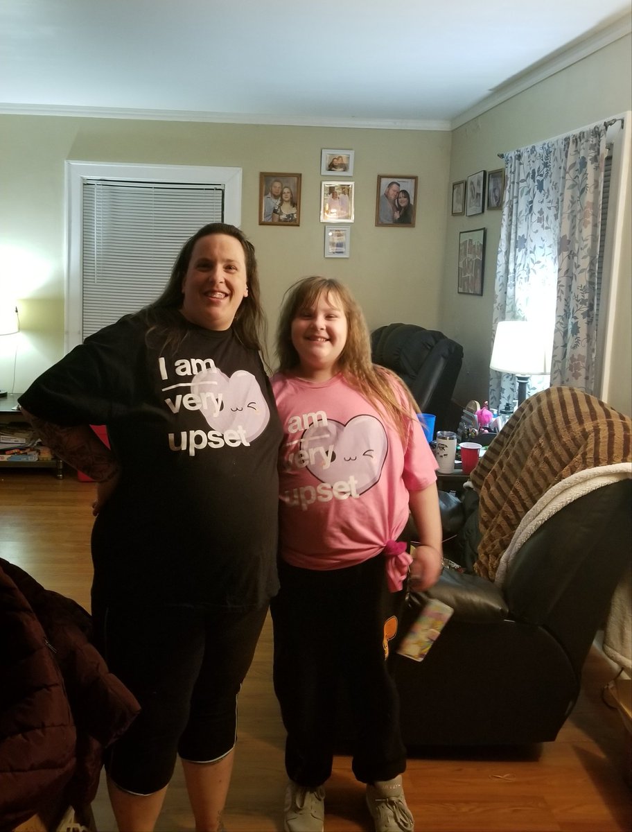 Amanda Azbill tweet media