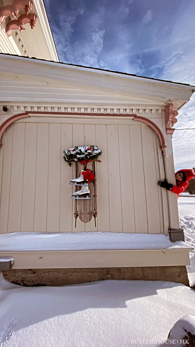 ButlerInn's tweet image. Winter Butler House at The Cherry Creek Inn New York Vacation #winter #butlerhouse #vacation #bedandbreakfast #inn #NewYear2021 #newyork #home #victorian #house #getaway #butlervacation #بيت_البتلر #أجازة #نيويورك