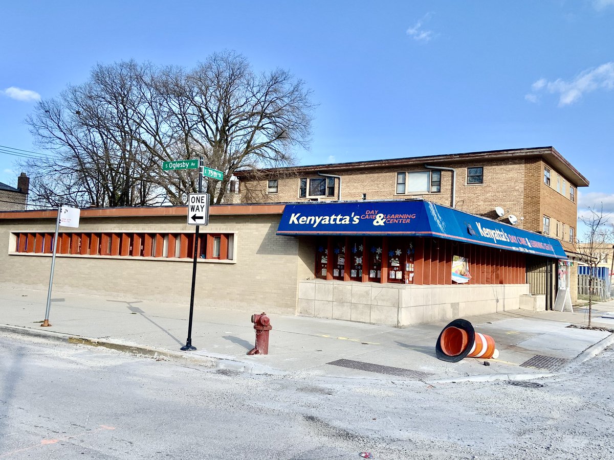 Carlson’s commercial buildings include this low-slung modernist one on 79th Street in South Shore and, according to his obituary, a Morton Salt research building out in Woodstock. Here’s a link to a picture of that.   https://www.hippostcard.com/listing/morton-salt-research-laboratory-woodstock-il/26372823