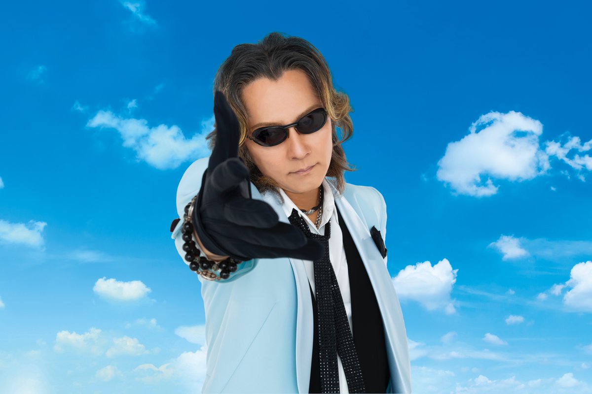 石井竜也 涙 米米CLUB カールスモーキー石井 版画？シルクスクリーン？ タワーレコード新宿店（@TOWER_Shinjuku）にて衣装展、 メンバーへ