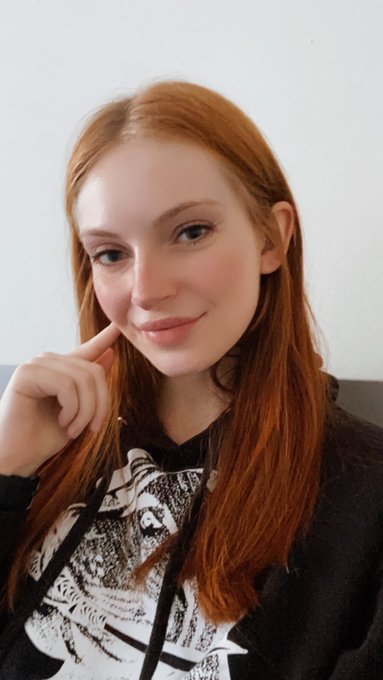 🖤🤍🖤 https://t.co/PiyrGi3RBA